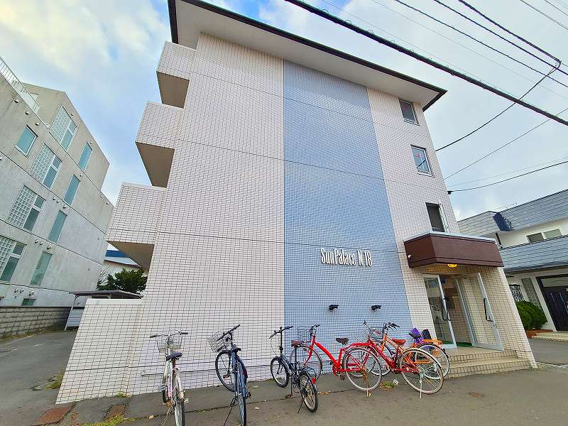 建物外観　経済的な天然ガス供給物件です☆