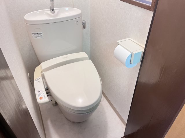 【尼崎市三反田町のマンションのトイレ】