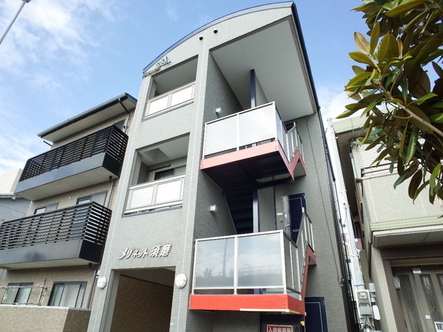 神戸市須磨区須磨本町のマンションの建物外観