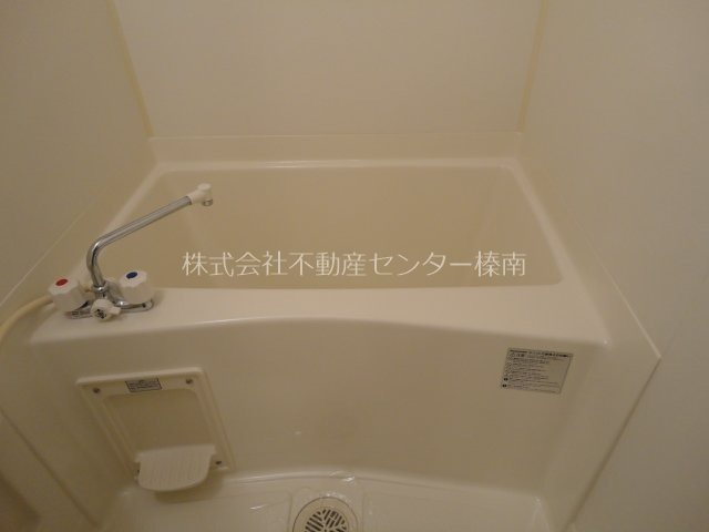 【グリーン・ヒルIのバス・シャワールーム】