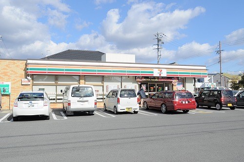 コンビニ　セブンイレブン赤穂若草町店（コンビニ）まで341m