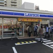 コンビニ　ローソン淀川新高三丁目店（コンビニ）まで375m