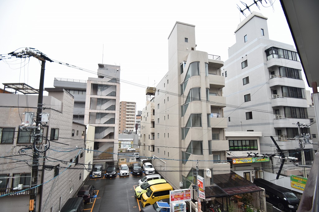 【広島市中区南竹屋町のマンションの眺望】