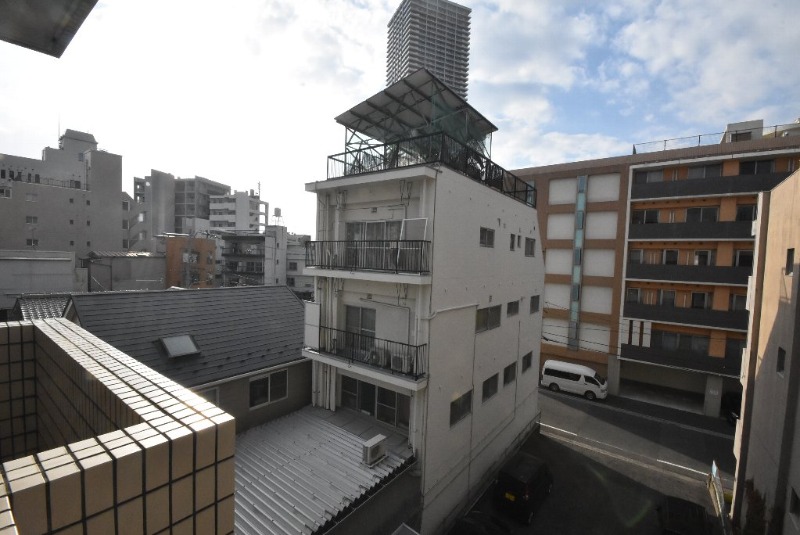 【広島市中区南竹屋町のマンションの眺望】