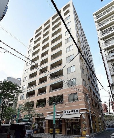 渋谷区恵比寿西のマンションの建物外観