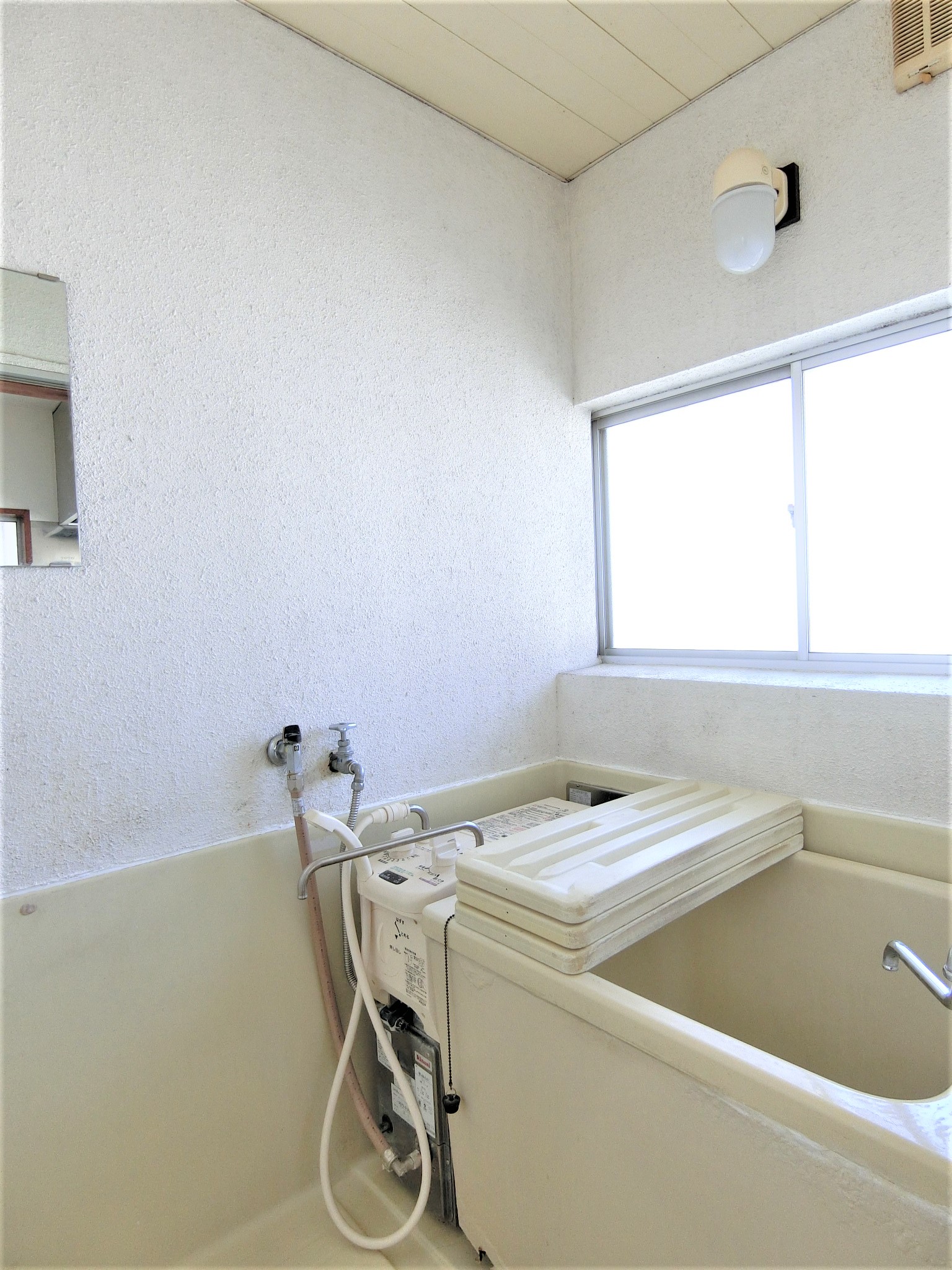 バス・シャワールーム　追焚機能付バス