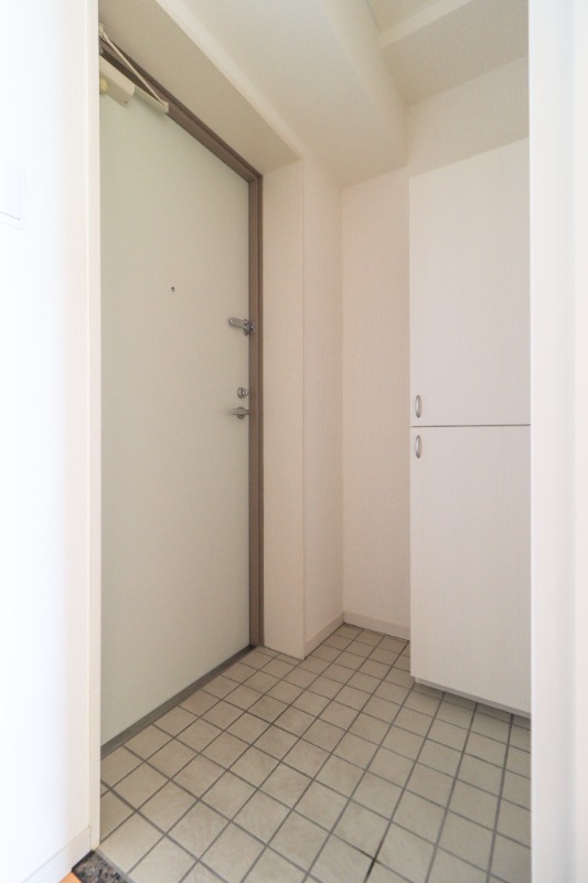 玄関　図面と現状に相違がある場合には現状を優先