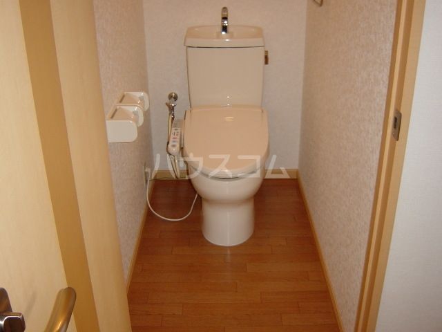【さくら市上阿久津のアパートのトイレ】