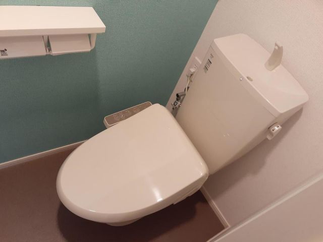 【ハピネス　神明のトイレ】