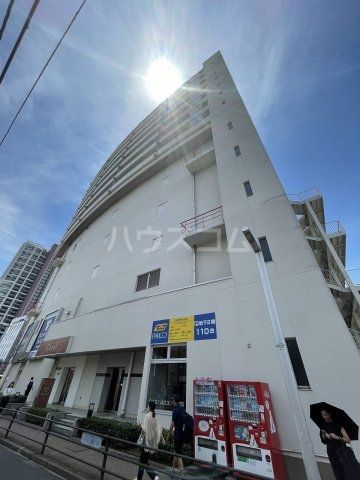 西東京市ひばりが丘のマンションの建物外観