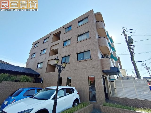 【エクセランス台町の建物外観】