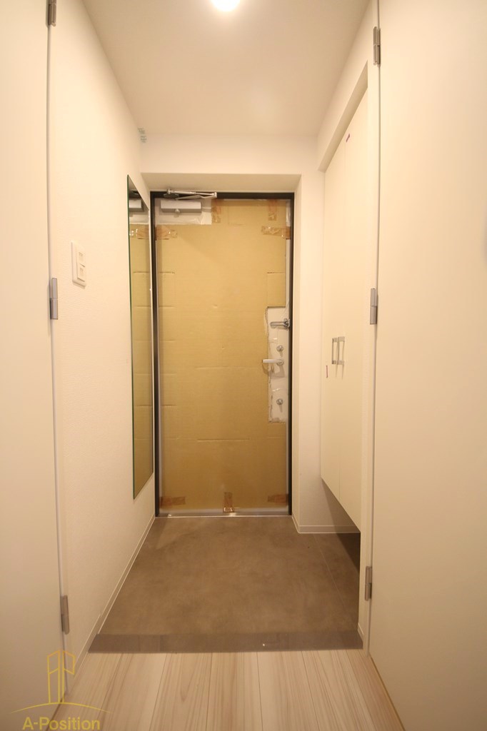 玄関　セレニテ阿波座ミラク