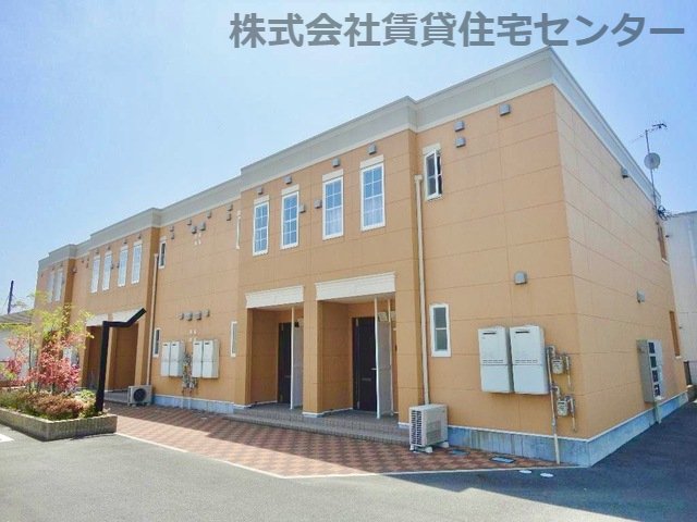 岩出市相谷のアパートの建物外観