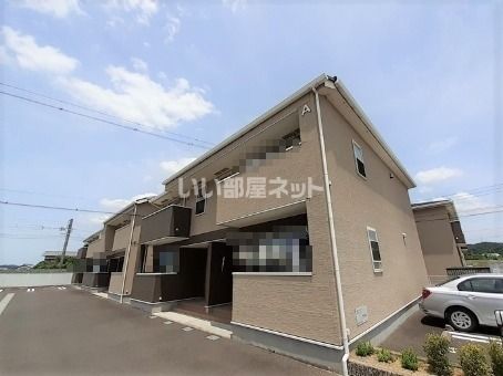 【クローブ　スクエア　Ａの建物外観】