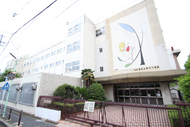 【パークホームズ覚王山　EASTの小学校】