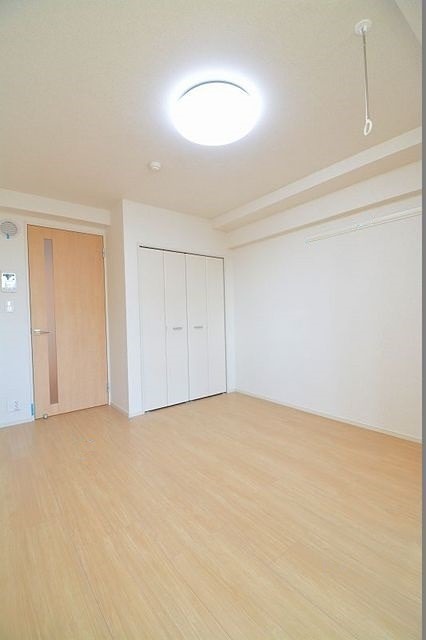 その他部屋・スペース　フローリングの室内です。