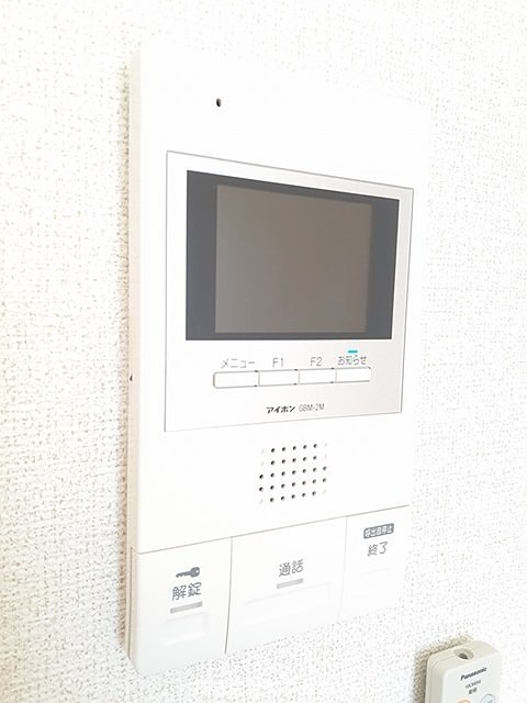 セキュリティ　来訪者の姿を確認できます。