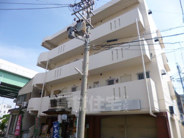 名古屋市熱田区西野町のマンションの建物外観