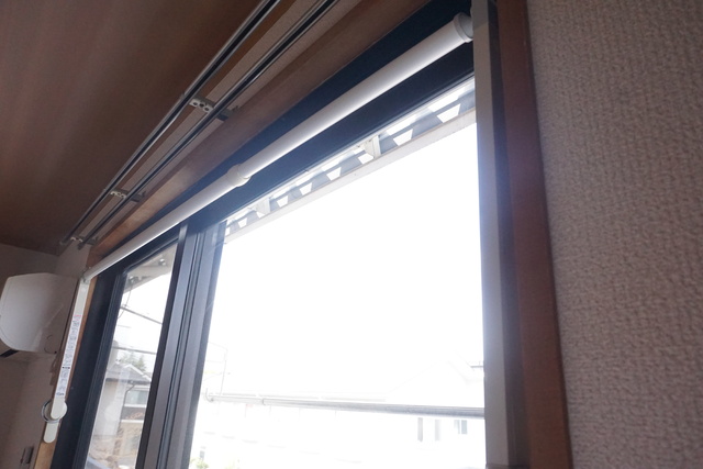 その他設備　雨の日に便利な室内物干しがついています