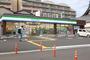 コンビニ　ファミリーマート灘神前町店（コンビニ）まで128m