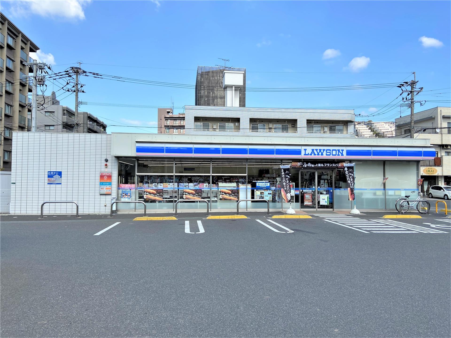 コンビニ　ローソン小倉徳力店（コンビニ）まで220m