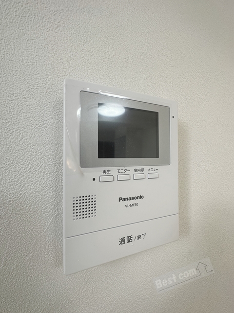 セキュリティ　カラーモニターホンで来訪者を確認できます♪