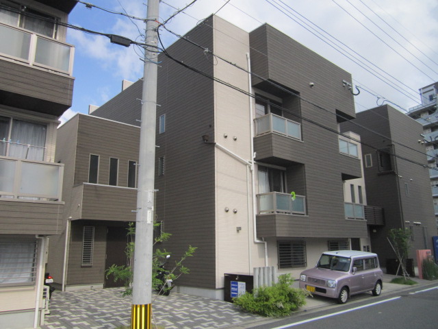 【MAISONETIC B Houseのロビー】