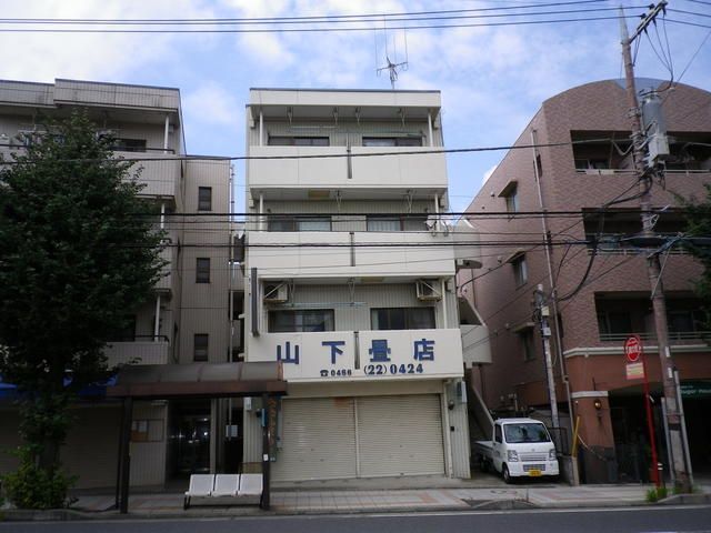 【山下ビルの建物外観】