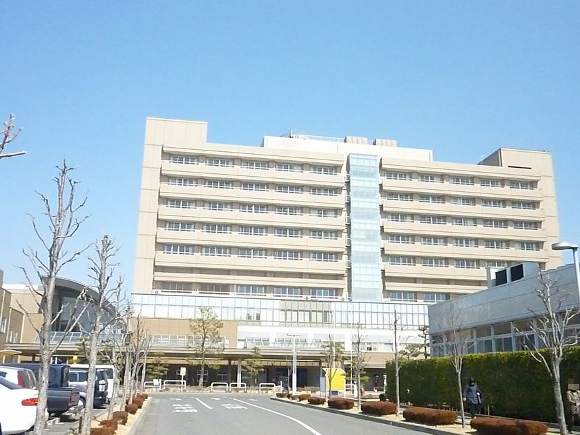 病院　伊勢崎市民病院（病院）まで605m