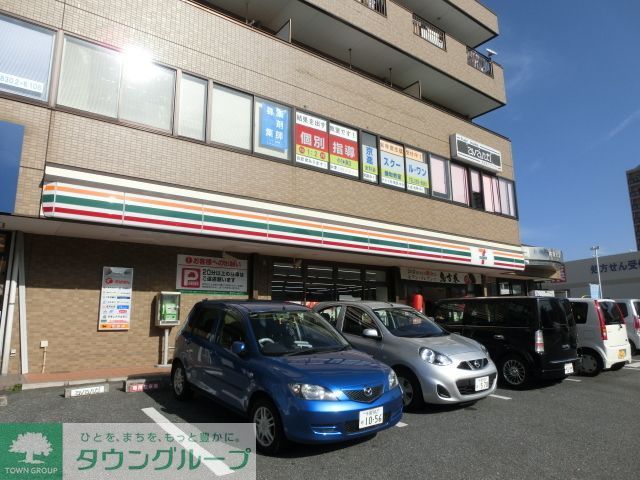 コンビニ　セブンイレブン千葉鎌取駅前店（コンビニ）まで500m