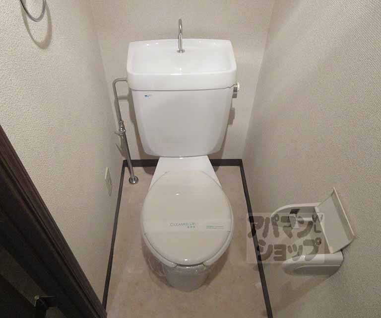 トイレ　清潔なトイレです。