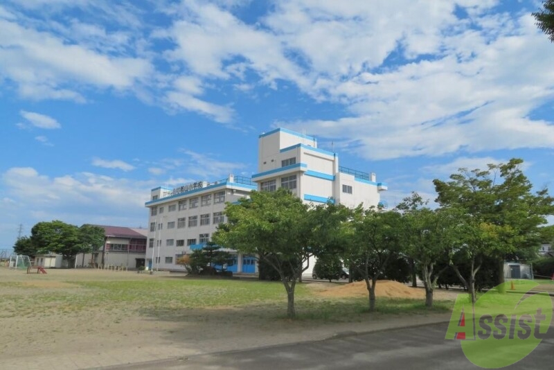 小学校　仙台市立郡山小学校（小学校）まで679m