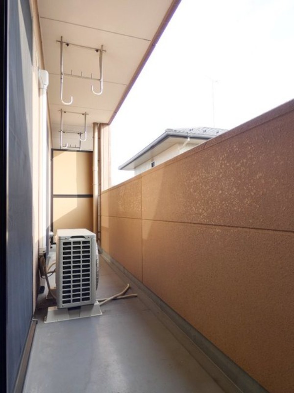 バルコニー　図面と現状に相違がある場合には現状を優先