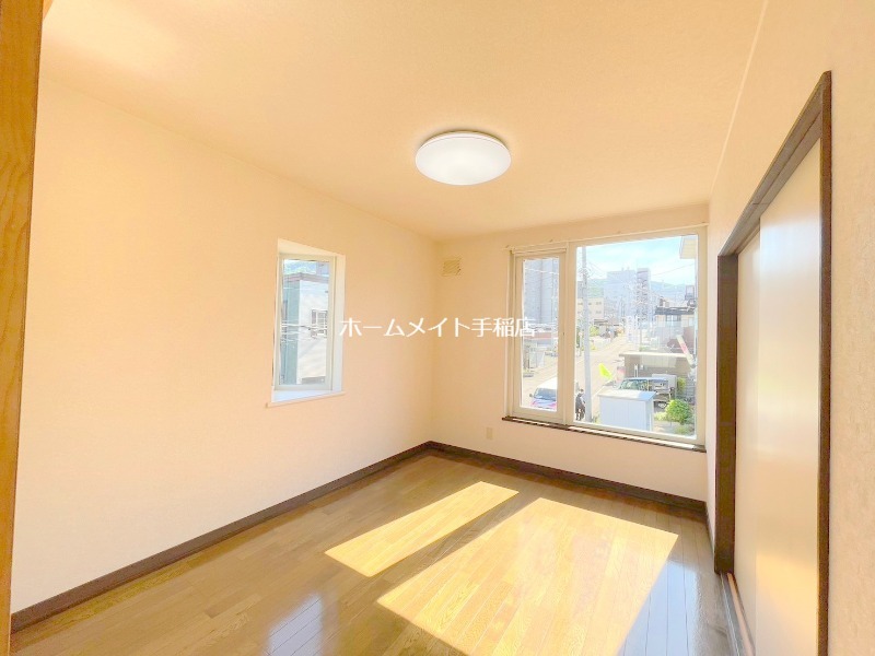 その他部屋・スペース　明るい洋室、寝室にどうぞ♪