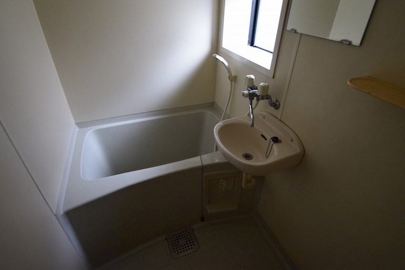 バス・シャワールーム　他室参照