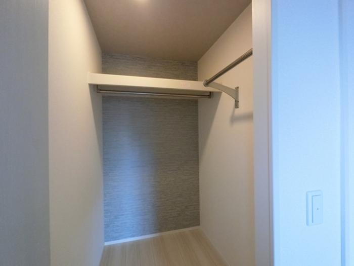 収納　ウォークインクローゼット
