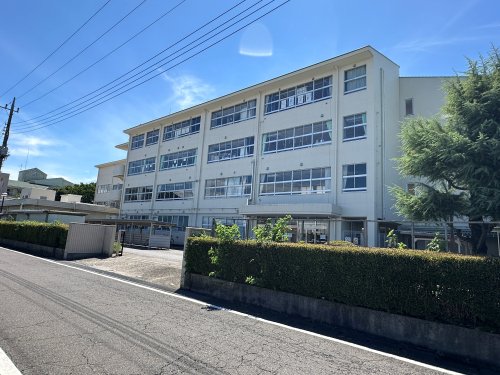 中学校　宇都宮市立泉が丘中学校（中学校）まで1862m