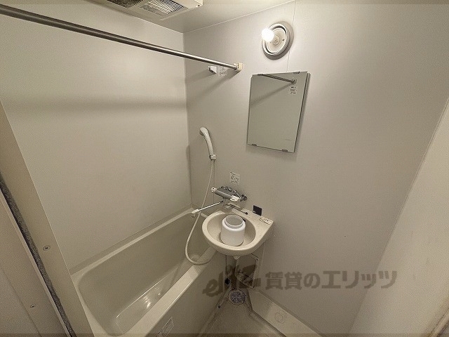 バス・シャワールーム　ユニットバス