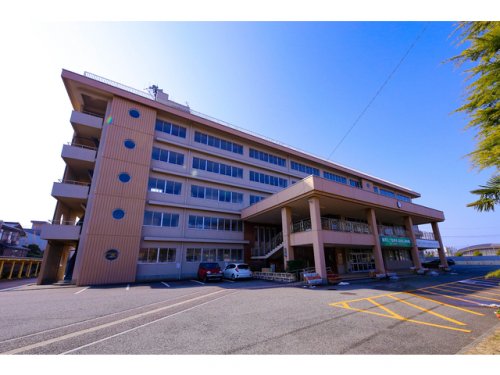 中学校　鳴和中学校（中学校）まで1410m