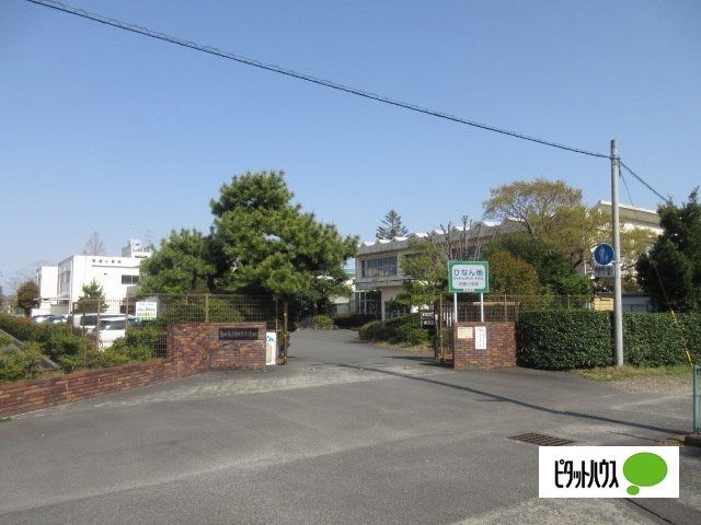 小学校　島田市立初倉小学校（小学校）まで1197m