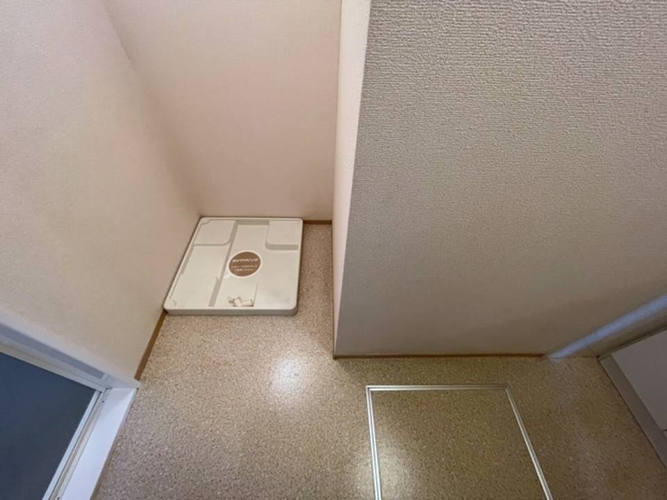 洗面設備　洗濯機置場