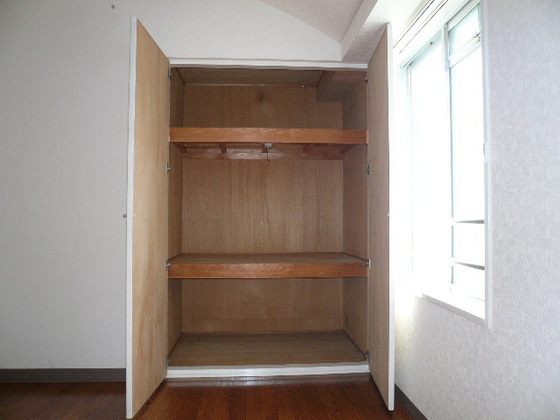 収納　別部屋の写真を使用しております。