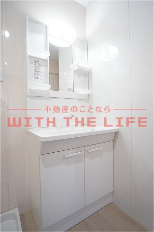 洗面設備　独立洗面化粧台付き