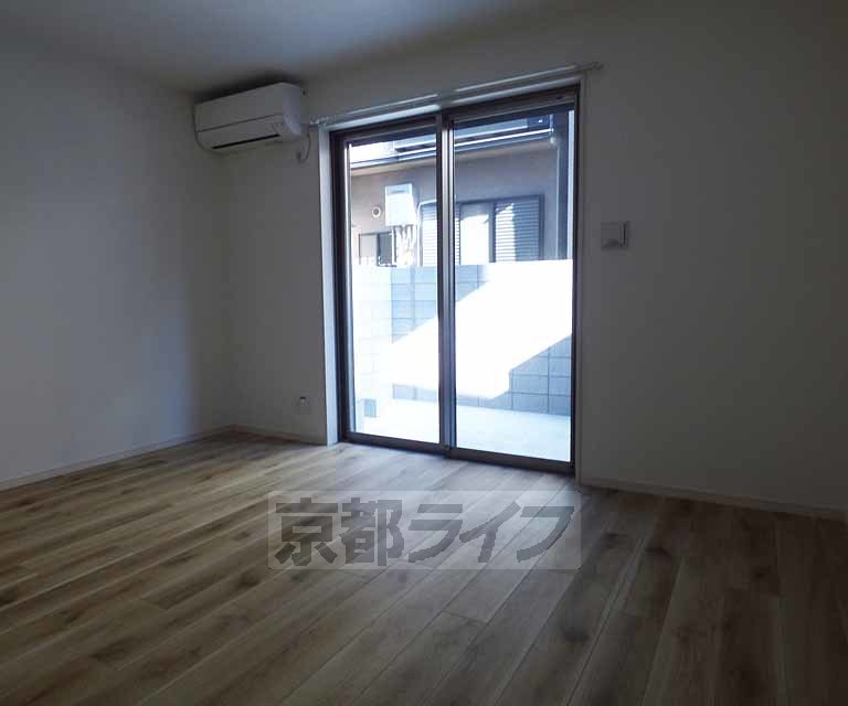 居室・リビング　太秦天神川駅徒歩圏内