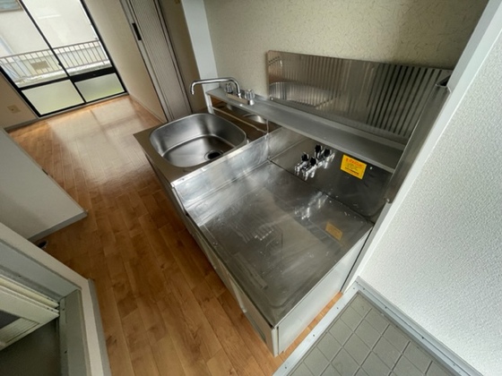 キッチン　※別号室の写真です。