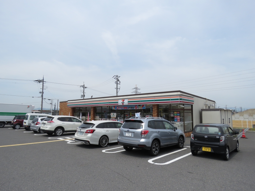 コンビニ　セブンイレブン　野洲妙光寺店（コンビニ）まで365m