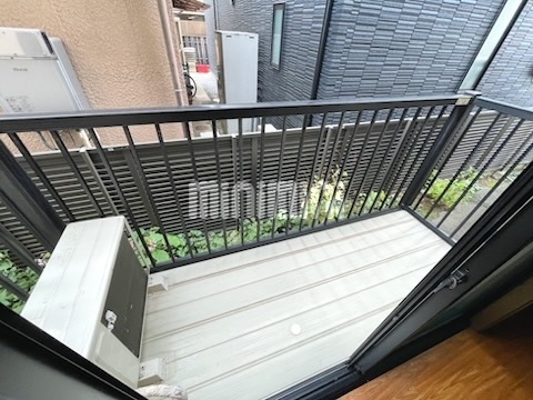 バルコニー　洗濯物が出来ますね。