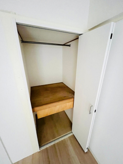 収納　※別部屋の写真です