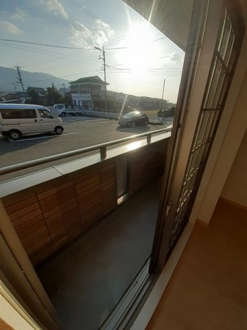 バルコニー　バルコニーがあります