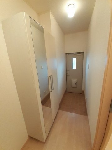 玄関　明るい玄関です